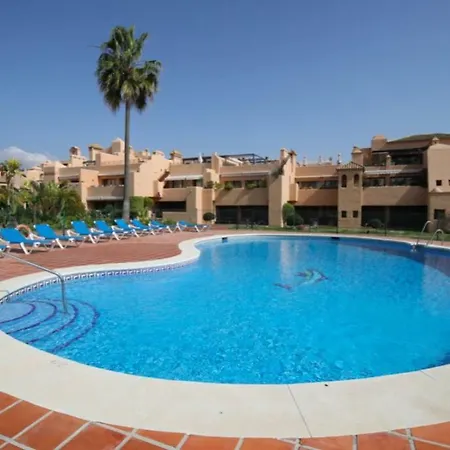 Appartement Spacious & Modern 2 Bdr In Atalaya Golf Benahavis *